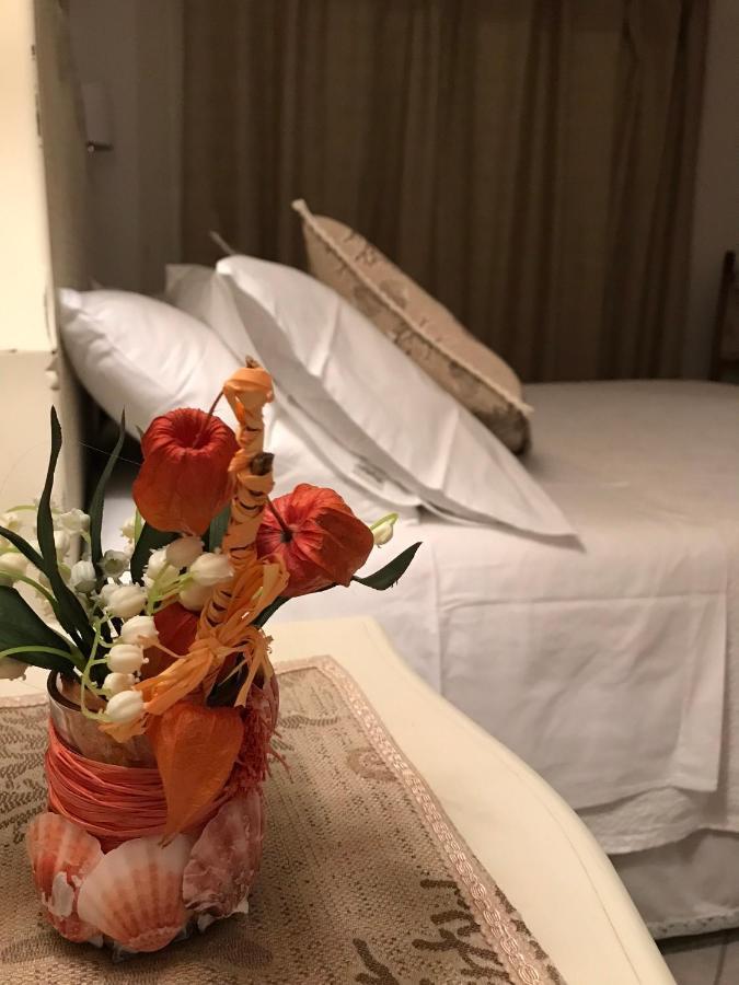 Ancora Bilocale Villa Marina di Massa Eksteriør bilde